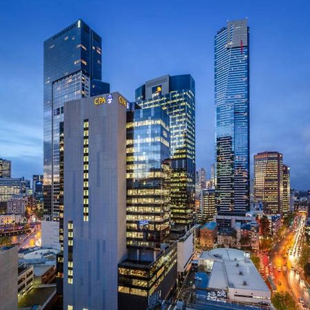 Staycentral - Cityviews On City Road Southbank ملبورن الغرفة الصورة