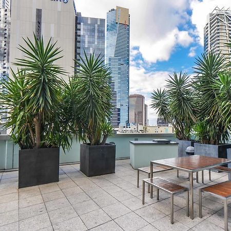 Staycentral - Cityviews On City Road Southbank ملبورن الغرفة الصورة